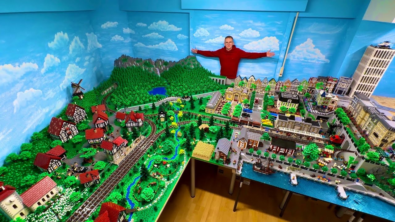 Giant LEGO City  Complete Overview after 2 years of building 