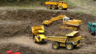 Construction Site L Rc Machines Working Hard L Best Machines Cat