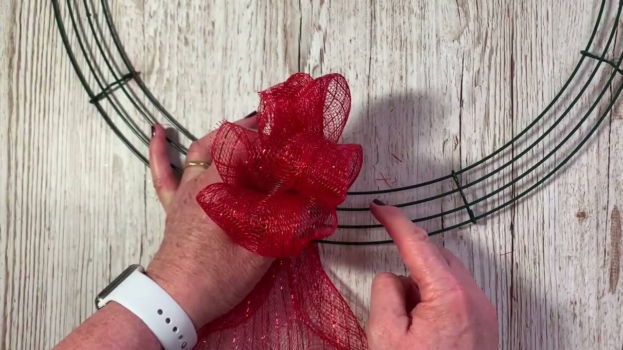 TOP 5 Deco Mesh WREATH TECHNIQUES, 6 inch DOLLAR TREE Deco Mesh WREATH  TUTORIAL