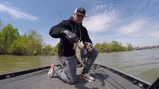 30 to 40mph winds! Old Hickory Lake fishing practice