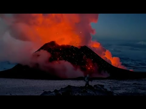 Активное извержение вулкана Ключевская сопка на Камчатке #volcano #eruption #Klyuchevskoy