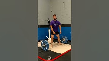 Sumo Pause (Floor) Deadlift