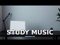 Spherical Videos Explore While You Study