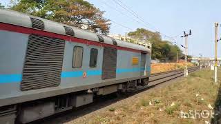120 kmph 22698 MGR Chennai Central to SSS Hubballi junction Super Fast Express 