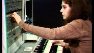 Video thumbnail of "Laurie Spiegel - Voices Within"