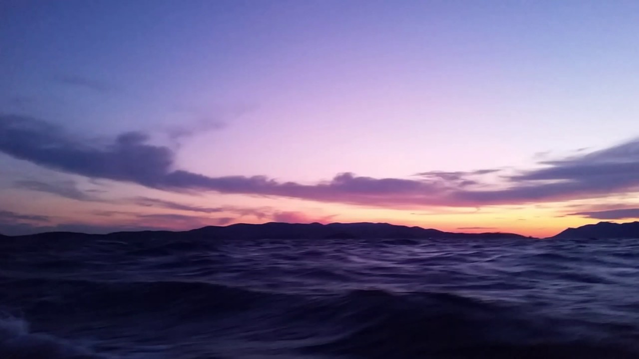 Яхта, закат и дракон - YouTube