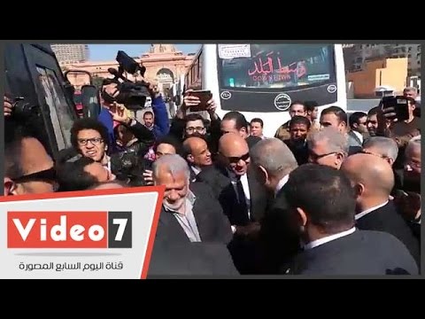 محلب والوزراء يتفقدون وسط البلد بأتوبيس جراج التحرير