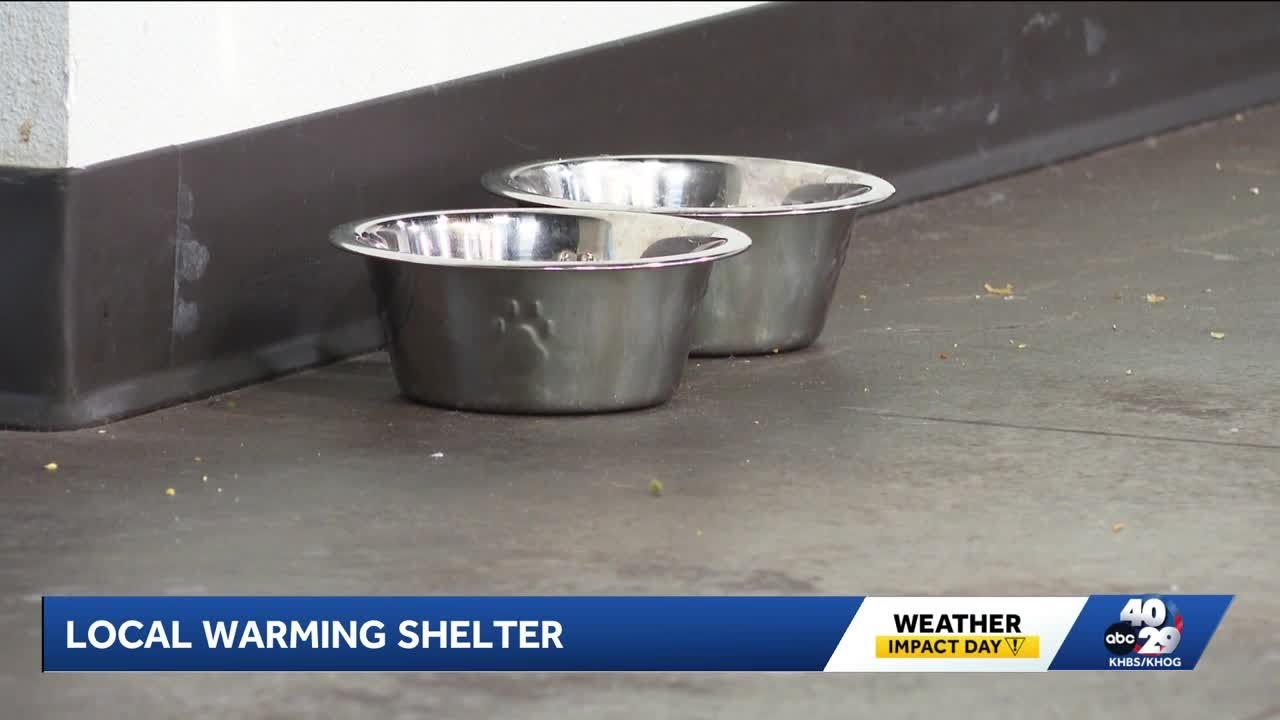 Rogers church offer shelter during snowstorm