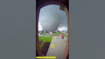 Extremely Close Calls With Tornadoes! You Won’t Believe This #tornado #doorcam #weather #sora #sora2