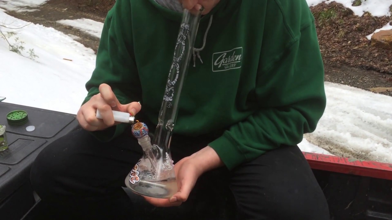 ROOR beaker custom lace label