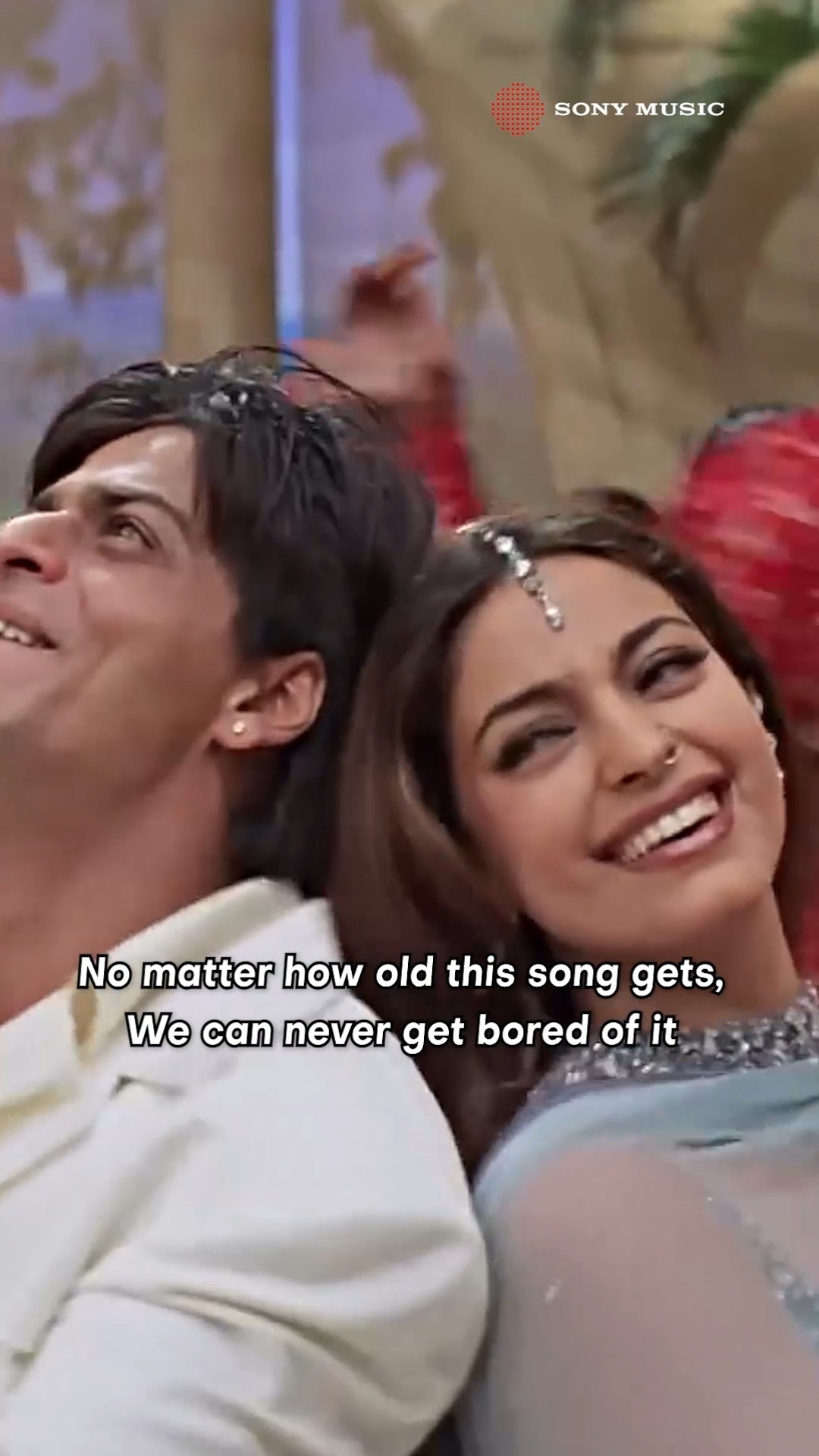 A melody that celebrates forever together. ?? #banketerajogi #srk #juhichawla #sonunigam #alkayagnik