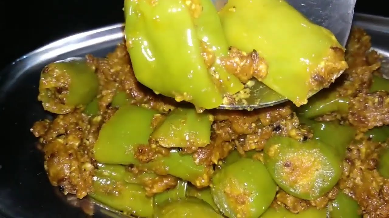 Instant Dahi Wali Mirchi Recipe 🌶️ रोटी या पराठे के साथ ज़रूर ट्राई करें @KhanaPeenawithaarchiis