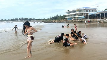 Cổ Thạch: Vẻ Đẹp Mộc Mạc Từ Làng Chài Tới Biển Xanh