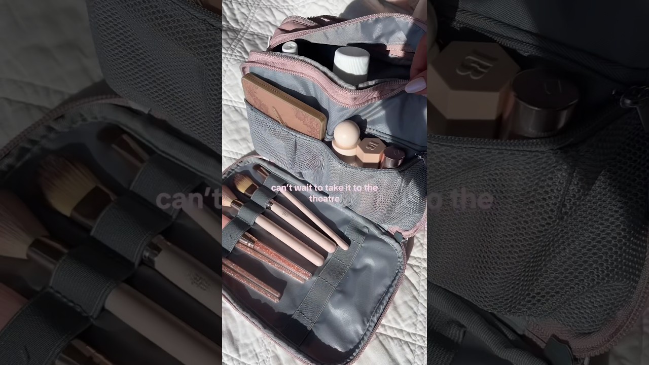 VIRAL MAKEUP BAG 