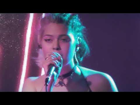 наша таня певица. наша таня дориан грей. наша таня дориан грей. наша таня дориан грей. рив карни дориан грей портрет.