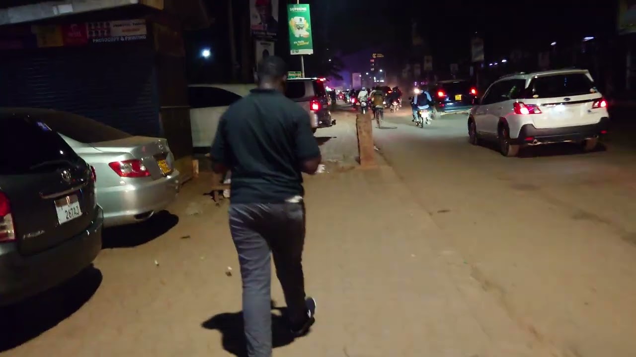 SAFEST COUNTRY at nightfall: 4K walking Tour of KAMPALA, UGANDA - centre to the suburbs of Wandegeya
