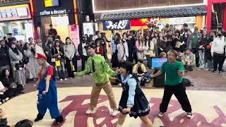 Download Lagu HONGDAE K-POP GROUP BUSKING (Team Blast) - [SISTAR] Shake It  MP3