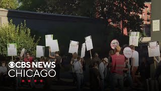 Chicago hotel housekeepers say contract dispute has them locked out