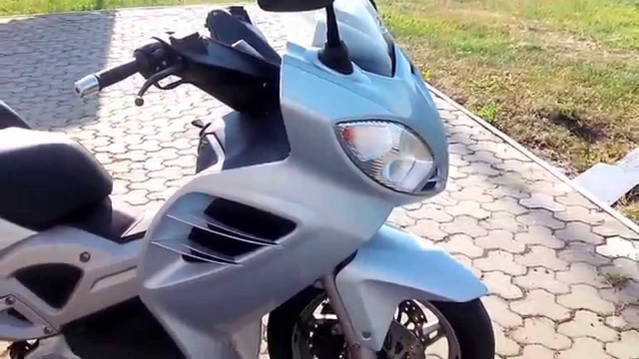 Звук мотора машины гоночной