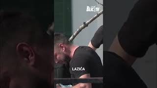 Potresne scene ispred kuće Darka Lazića