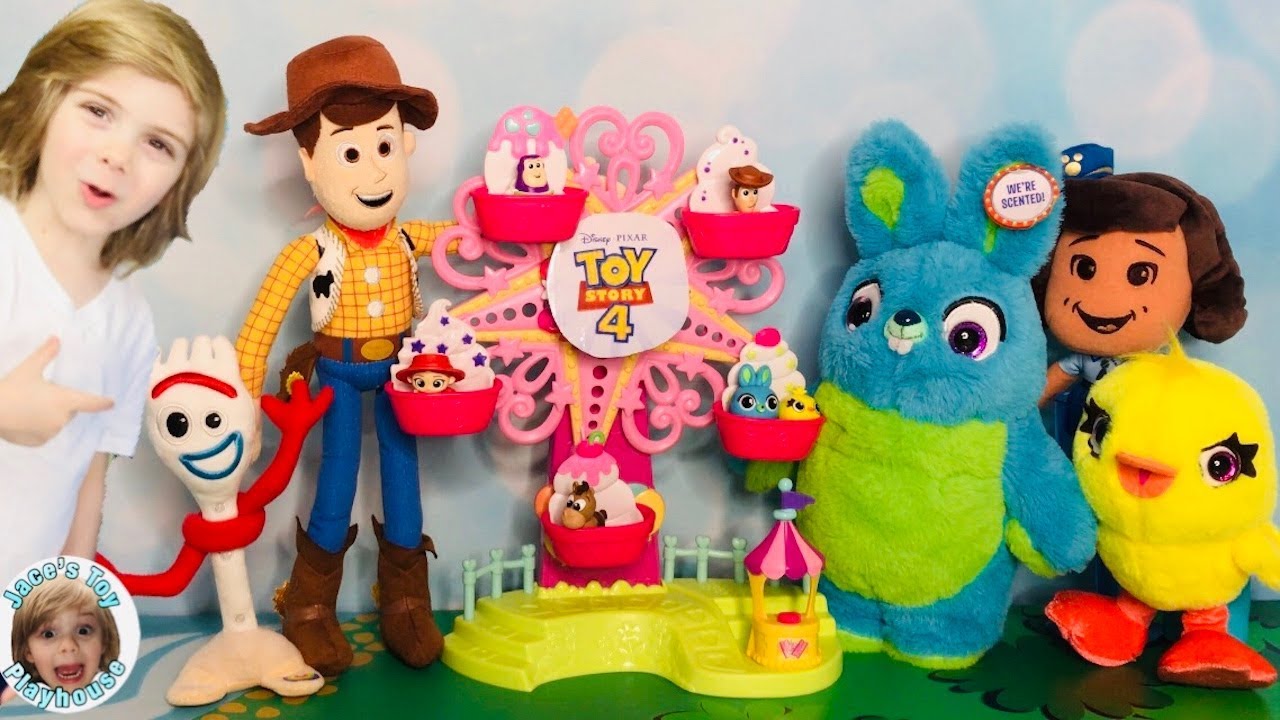Toy Story 4 Carnival Pretend Play  ~ Jace Woody Buzz Ducky Bunny bring Forky back to Bonnie ~ Skit