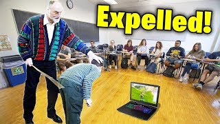 Guy gets CAUGHT playing fortnite at school.. (BIG MISTAKE)