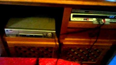 Atari 2600 Rainbow edition — Cleaning the game cartridges