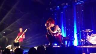 paramore - Pressure (snippet) [live HD]