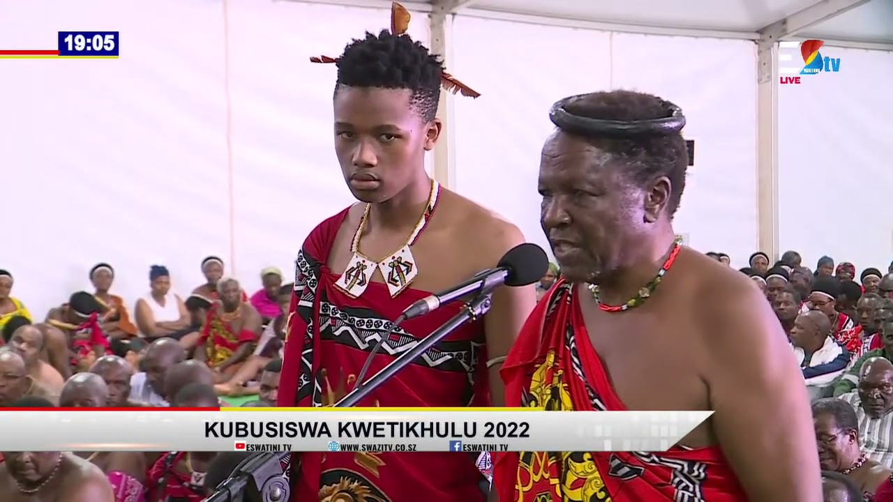 HIS MAJESTY KING MSWATI III has been presented with King Maloyi II