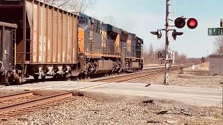 CSX 4771 SD70MAC LEAD A FAST eastbound freight through kirkville with a horn show