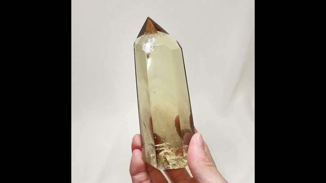 旭日之光| 頂級黃水晶柱高11.5cm | 月色真美| 天然水晶手鍊