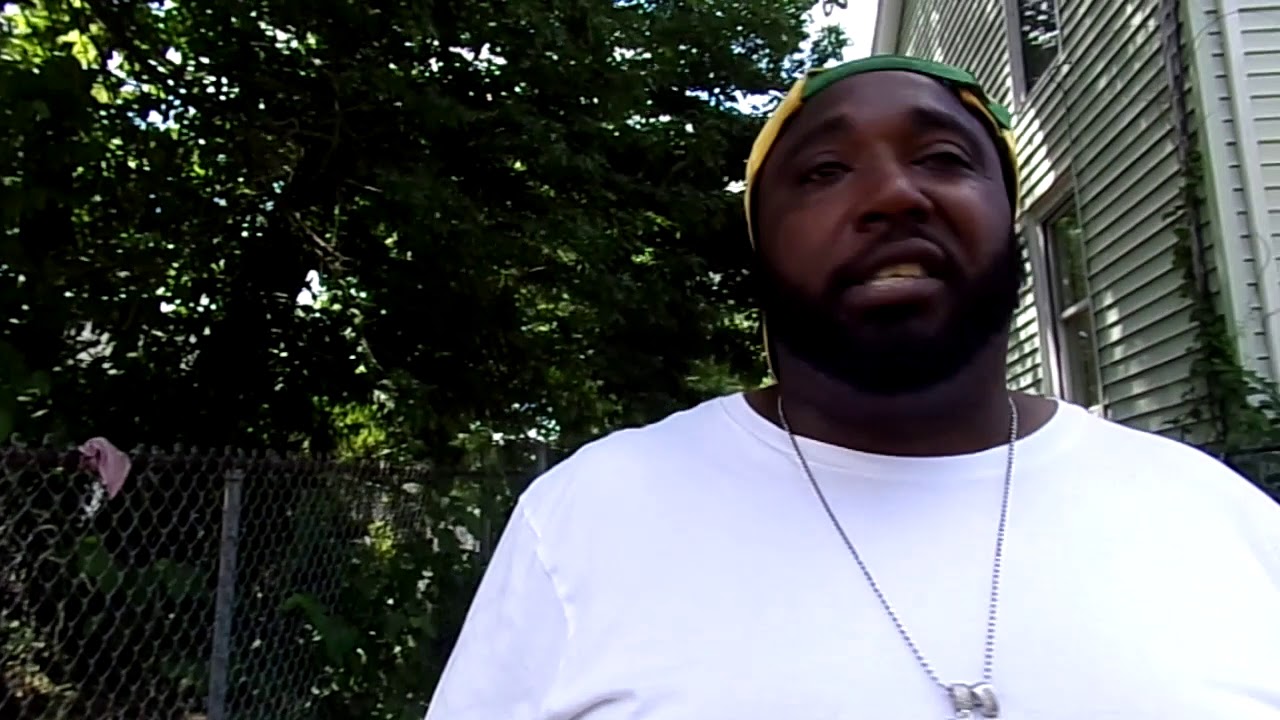 Chattin With Champ- Hartford CT Artist "Fuego Base" Speaks On The 80's Hartford Gang "20 Love"