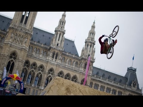 Dirt Jump Contest in Austria - Vienna Air King 2013