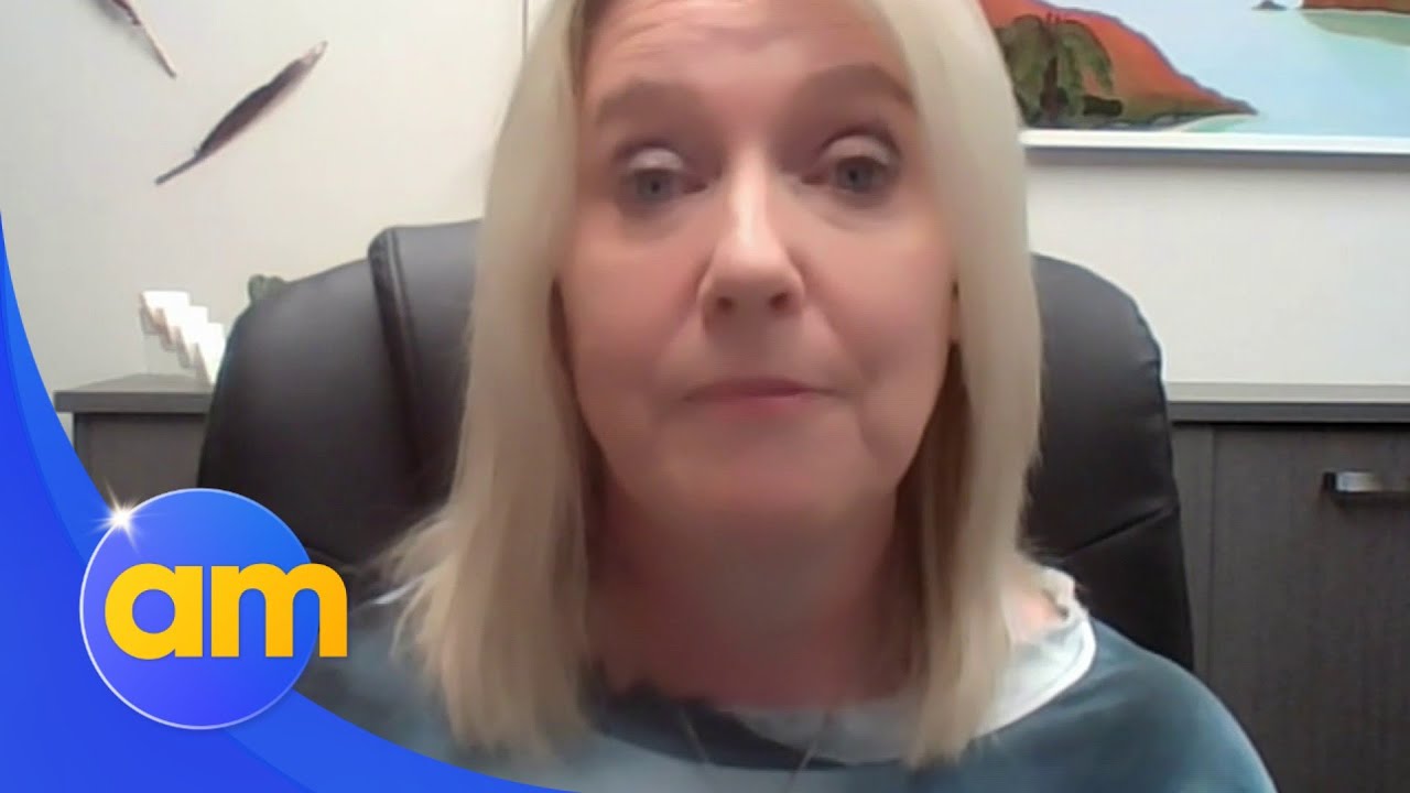 Why some NZ businesses may still maintain vaccine pass requirements - lawyer | AM