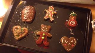 100 Seconds: Gingerbread People