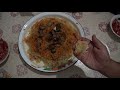 Eating palov by hand / Едим плов руками