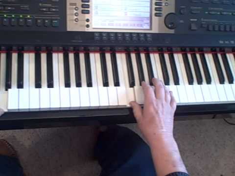 Piano lesson on chords - 64th Note Runs From 4-not...