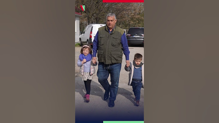 Húsvéti bevásárlas a felcsúti péknél Johannával és Fülöppel. 🐰🥖🥐