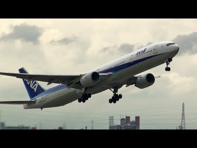 ITM/RJOO] ANA Boeing 777-381 [JA753A] take-off [伊丹空港・全日空