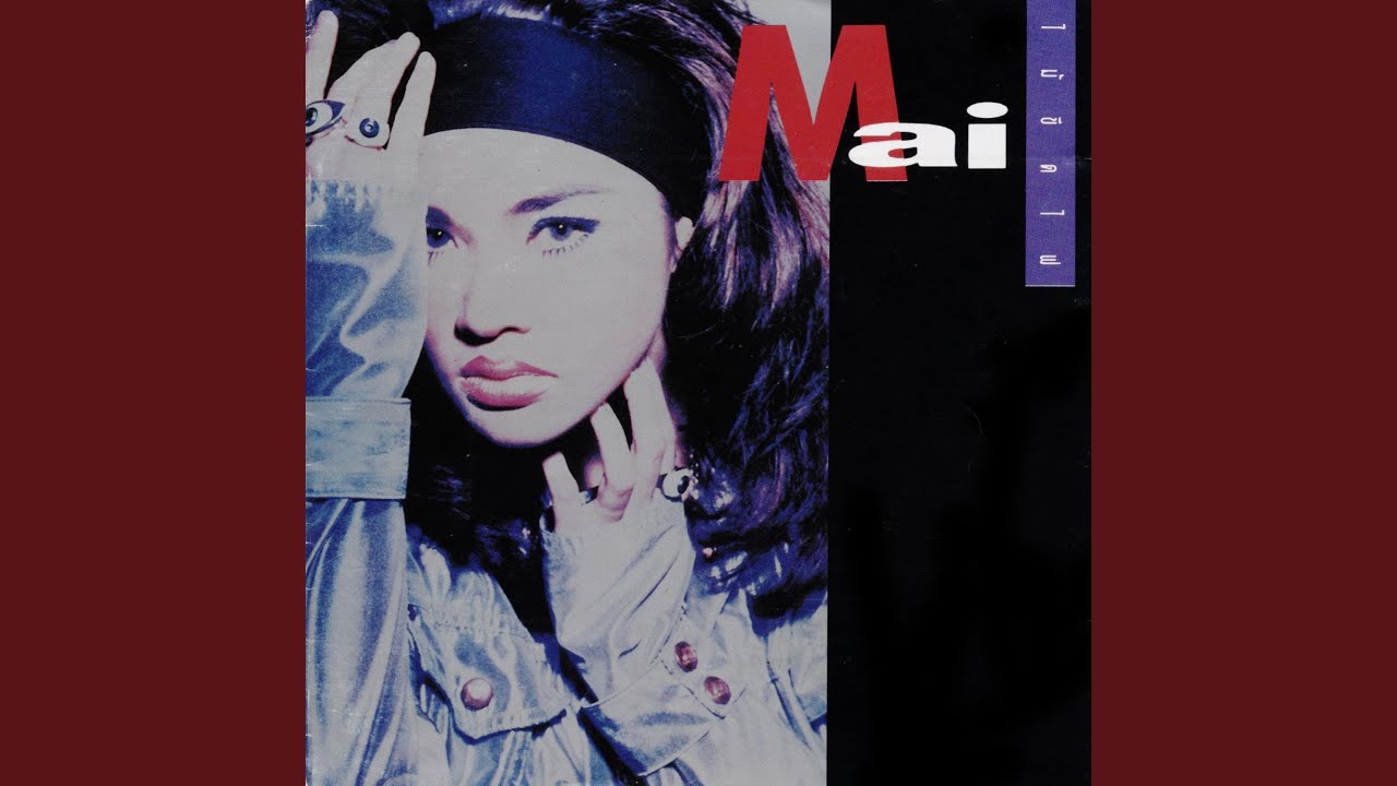 ปกเพลง ชีวิตในตึก — MAI CHAROENPURA