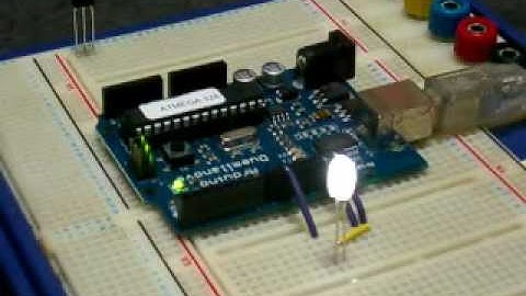 Arduino実験室　5-2　ろうそくえみゅれーた（1/fゆらぎ）