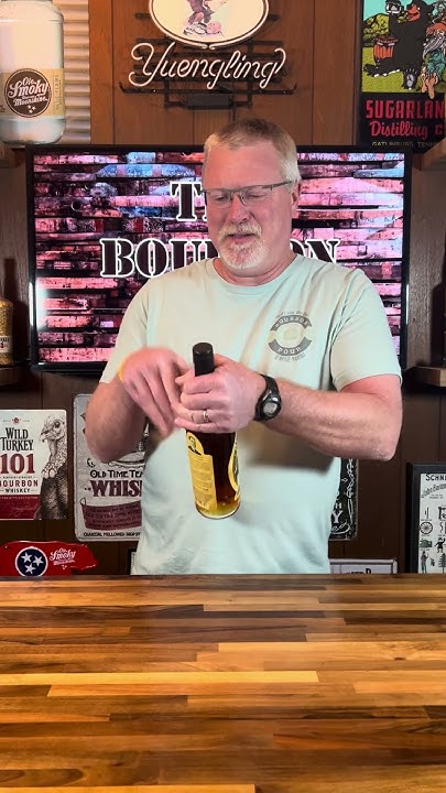 pappy-van-winkle-worth-it-see-our-review-bourbon-whiskey
