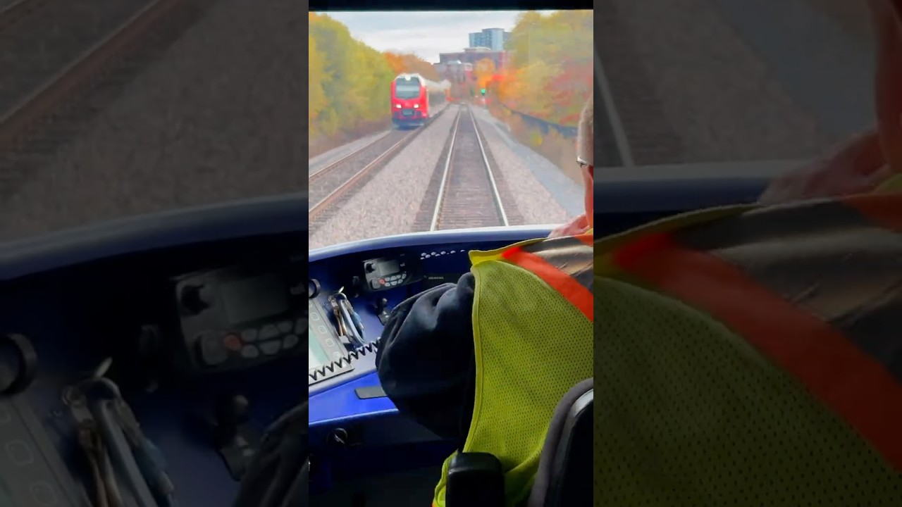 Taking a ride along O-Train Line 2, from Bayview to Limebank station, onboard an Alstom Coradia LINT