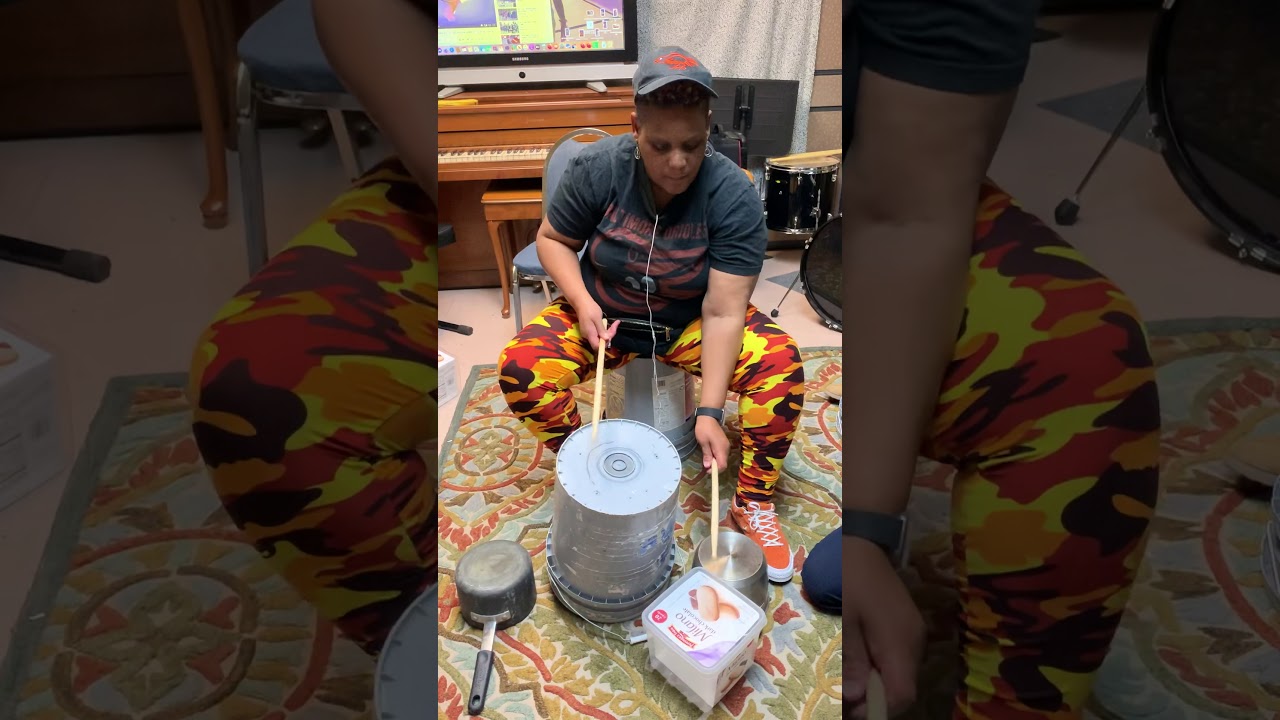 Bucket drumming quick beat