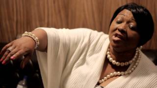 Celebrity LOL SHOW UK (DVD) - Kane Brown & Glenda Jaxson Back stage Wealth