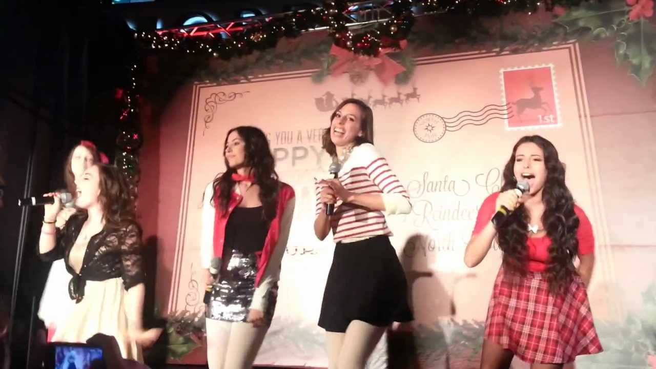 Cimorelli Sings Santa Claus is Coming to Town at Santa ...