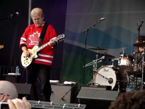 Randy BachmanLet it RideLive @ Vancouver Winter Ol...