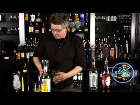 How to make a Planters Punch