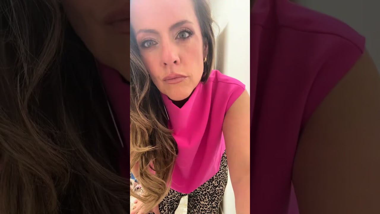 Super cute boutique! I may be veering into my “let’s get extra” era for sure! #queenofsparkle