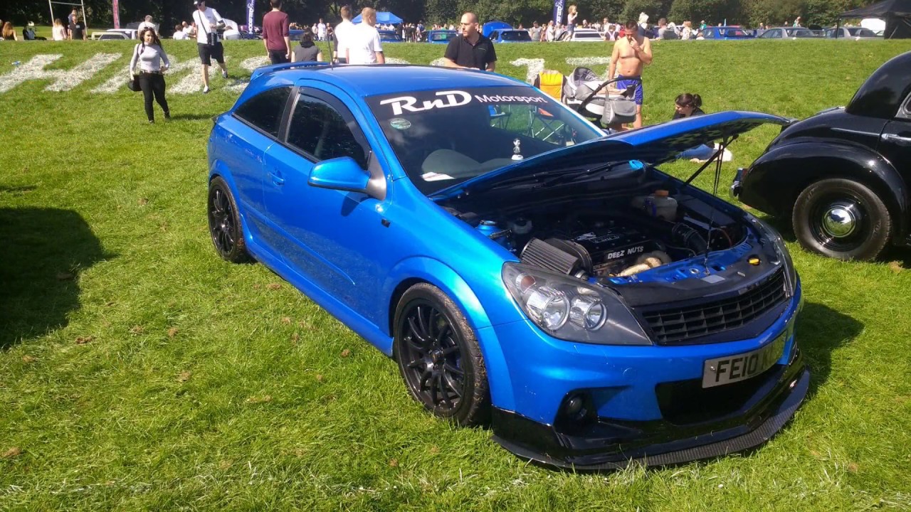 Hull Motor show YouTube